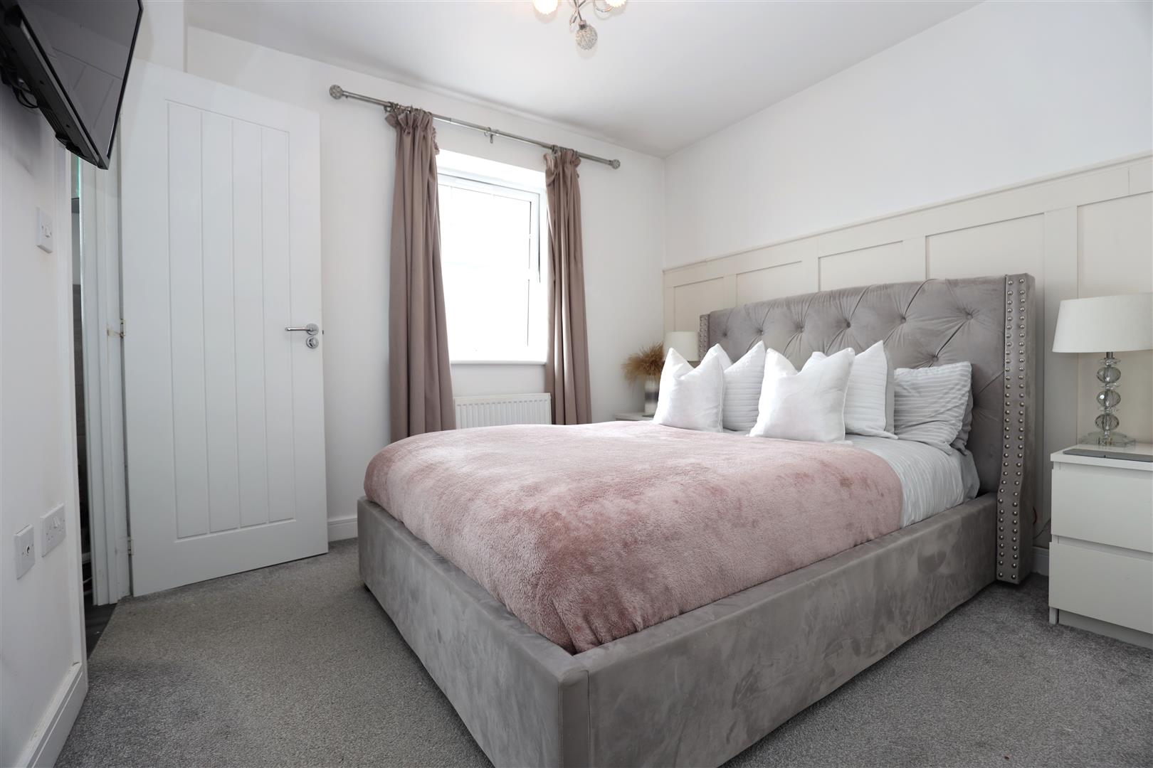 18 Cae Ffynnon, Cowbridge, Vale of Glamorgan, CF71 7FJ